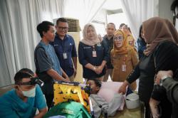 200 Anak dari Keluarga Rentan Ikut Khitan Massal Gratis Pemprov Jatim dan PT SIER, Ada yang Menangis