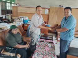 Peduli Pendidikan, PT KE Salurkan Dana Rp18,2 Juta untuk Siswa SMAN 6 Nabire