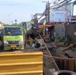 Air Berlumpur Masuk Rumah Warga Tegalgubug, Proyek Pipa Gas Jadi Sorotan