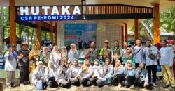 PE POMI dan DLH Probolinggo Ajari Siswa SD Peduli Lingkungan Sejak Dini   Dengan Lomba Pungut Sampah