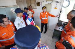 KAI dan DJKA Uji Coba Panic Button di Semarang, Tekan Angka Kecelakaan di Pelintasan Sebidang