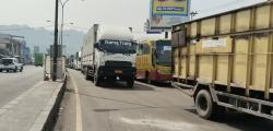Macet Parah Menuju Pelabuhan Merak! Pengendara Keluhkan Jalur Dialihkan ke Cikuasa Bawah
