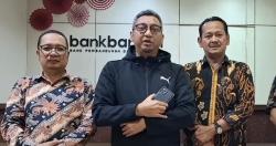 Video Viral Pegawai Main HP Saat Jam Layanan, Bank Banten: Sudah Diberi Pembinaan, Kami Mohon Maaf