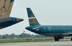 Dua Pesawat Vietnam Airlines Tabrakan di Landasan Bandara Hanoi, 386 Penumpang Selamat