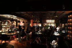 Sensasi Kuliner Dunia Hadir di Jantung Jakarta, Lengkap dengan Wine, Musik dan Suasana Tropis