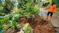 Jalan Desa Lumbung Ciamis Ambles, Akses Dua Dusun Terputus