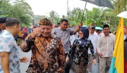 Syukuran Nelayan Pangandaran Pecah, Laut Dihujani Bunga, Doa, dan Janji Bupati