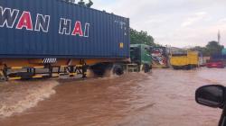 Banjir di KM 23 Jalan Tol Jakarta-Tangerang, Macet Parah hingga Pintu Tol Bitung Balaraja