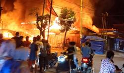 Belasan Kios Pakaian Bekas di Deliserdang Terbakar, Kerugian Capai Ratusan Juta