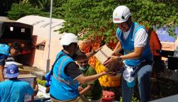 PLN Salurkan Bantuan untuk Warga Terdampak Erupsi Lewotobi