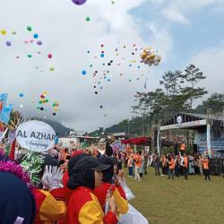 Ribuan Balon Hiasi Langit Kalibening, Sambut Tahun Baru Islam dengan Silaturahmi Anak Saleh