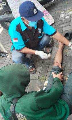 Guru Perempuan di Sidoarjo Luka-Luka Usai Tabrak Pria Tak Dikenal