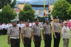 59 Personel Polres Jayapura Diganjar Kenaikan Pangkat, Kapolres: Bukan Hak, Tapi Penghargaan