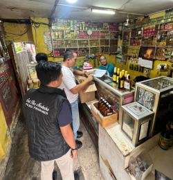 Razia Miras di Purwakarta: 500 Botol Oplosan Tanpa Izin Disita Polisi