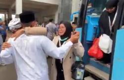 Sedih! Jemaah Haji Asal Lebak Meninggal Dunia di Pesawat Saat Perjalanan Pulang ke Tanah Air