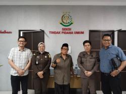 Suhaili FT Ditetapkan sebagai Tahanan Kota dalam Kasus Penipuan Rp1,5 Miliar, Dipasangi Alat Pelacak