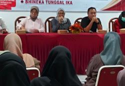 Anggota DPR RI Kumpulkan Orang Tua Penerima Beasiswa PIP di Jombang, Pastikan Tepat Sasaran