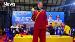 Aulia Siti Aisyah Harumkan Nama Polbangtan Gowa, Raih Emas di Kejurda II Pencak Silat
