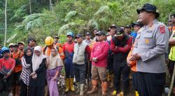 Pencarian Korban Longsor di Salawu Tasikmalaya Resmi Dihentikan, Kedua Korban Belum Ditemukan