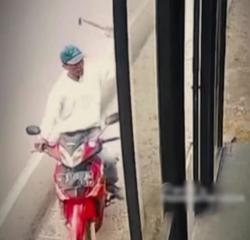 Halte Trans Jatim di Taman Sidoarjo Dirusak Orang Tak Dikenal, Terekam Cctv