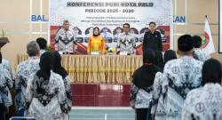 PGRI Palu Gelar Konferensi, Pemkot Dukung Penguatan Peran Guru
