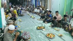 Puluhan Tumpeng dan Santunan Anak Yatim, Menambah Khidmat Selamatan Desa Sambirampak Kidul