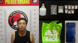 Edarkan Sabu, Polres Subang Tangkap Oknum PNS, Barang Bukti Disembunyikan dalam Lampu Bohlam