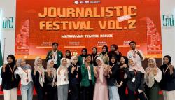 Dari Ruang Kelas ke Ruang Publik: UAS Mahasiswa KPI UIN Tulungagung Gelar Festival Jurnalistik