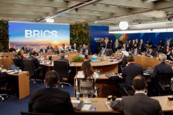 Di Hadapan Prabowo, Presiden Brasil Tegaskan BRICS Pewaris Semangat Konferensi Non-Blok di Bandung