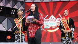 Bangga dengan Produk Lokal, Bupati Brebes Paramitha Widya Kusuma Gunakan Batik Bangsin
