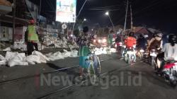 Hati-hati Ada Perbaikan Perlintasan Kereta Api di Jalan AR Hakim-Jalan Sultan Agung Kota Tegal
