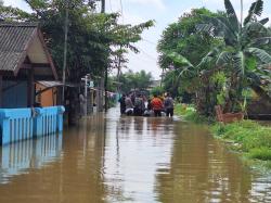 Dilema Warga Karangligar, Rumah Masih Layak, Tapi Harus Dibongkar Demi Bantuan Rumah Panggung
