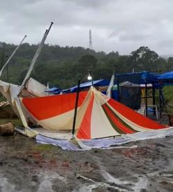 Jelang Pembukaan, Tenda Arena MTQ XXXVI Kabupaten Aceh Selatan Ambruk Diterpa Angin