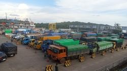Kurang Armada, Ratusan Penumpang Rute Batam-Tanjung Uban Tertahan di Pelabuhan Punggur