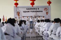 140 Karateka Ikuti Gashuku dan Ujian Yudansa Nasional Lemkari Zona 2 di Banyumas