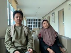 Tiga Tahun Menahan Nyeri, Rohidah Temukan Harapan Baru Lewat Layar Ponsel