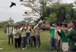 Lestari Alamku!, Ratusan Ekor Burung Dilepasliarkan ke Kawasan Hutan Perhutani KPH Gundih
