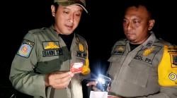 Petugas Gabungan Gerebek Kolam Air Hangat Tempat Kaum Gay Pesta, Temukan Kondom dan Celana Dalam