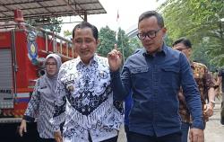 Damkar Depok Paling Dipercaya Publik, Wamendagri Bima Arya Sampai Penasaran