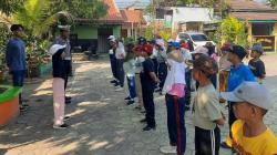 Satlantas Polres Pekalongan Dampingi Pelatihan Polisi Cilik di SD Negeri 1 Pekuncen Wiradesa