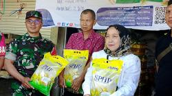 Bulog Indramayu Pastikan Penjualan Beras SPHP Tepat Sasaran