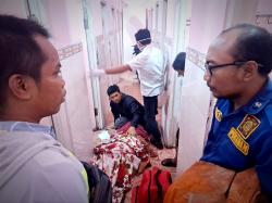 Dramatis! Nenek Peziarah Terjebak di Toilet dan Pingsan Tanpa Bisa Keluar