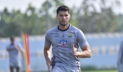 Julio Cesar Ungkap Target di Persib: Adaptasi Cepat, Main Total!