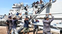 Diinisiasi YTBN, Pipa Air Bersih Tiba di Adonara Masyarakat Sambut dengan Antusias