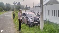 Rem Blong, Mobil Pengantar Jenazah Tabrak Tiang Listrik di Musi Rawas, Sopir dan Penumpang Luka-Luka