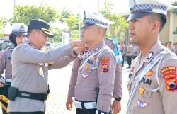 Buru Pelanggar Lalu Lintas, Personel Polres Sukoharjo Dibekali Bodycam