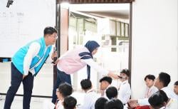 Siswa Baru SMPN 4 Yogyakarta Dibekali Edukasi Internet Sehat di Masa MPLS