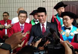 Menteri Pertanian Murka: 