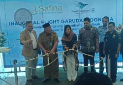 Penerbangan Internasional Perdana Garuda dari Bandara SMB II Palembang, Bawa Jemaah Umrah ke Madina