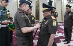 Sukarman Sumarinton Resmi Jabat Kajati Sulbar, Andi Darmawangsa Naik ke Pusat